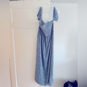 Off the shoulder long maxi dress. Size XL